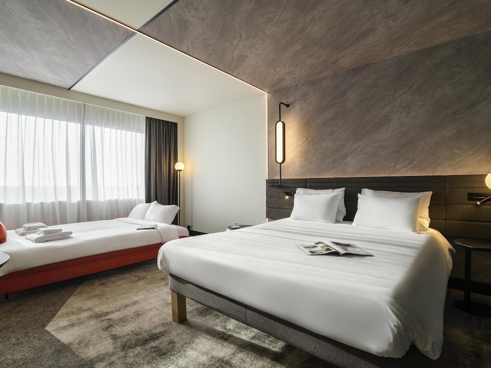 Executive Room, 1 Double Bed with Sofa bed photo 2