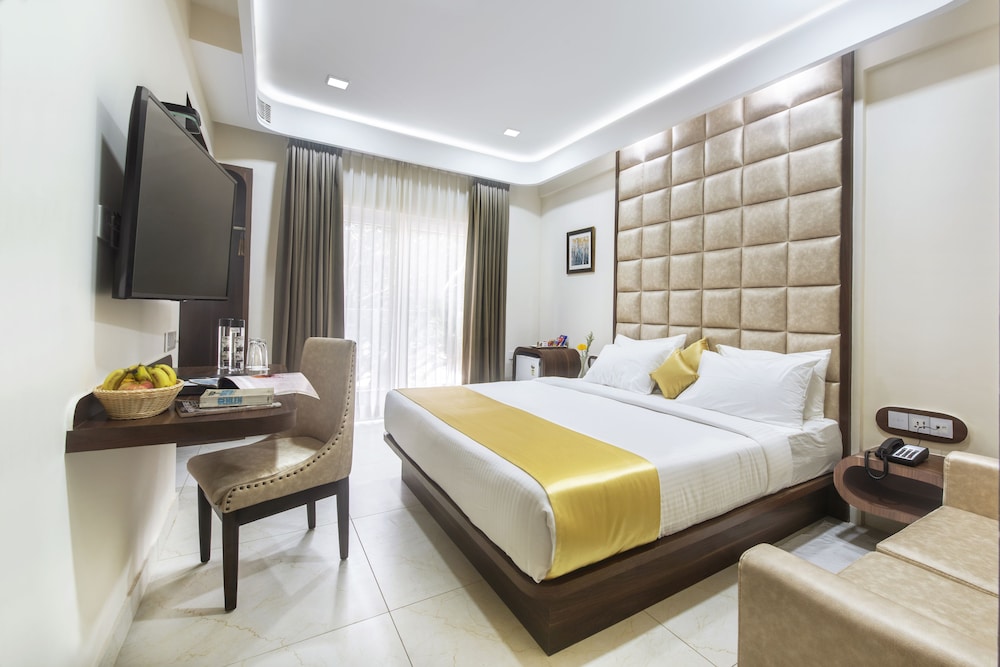 Premium Room, City View
