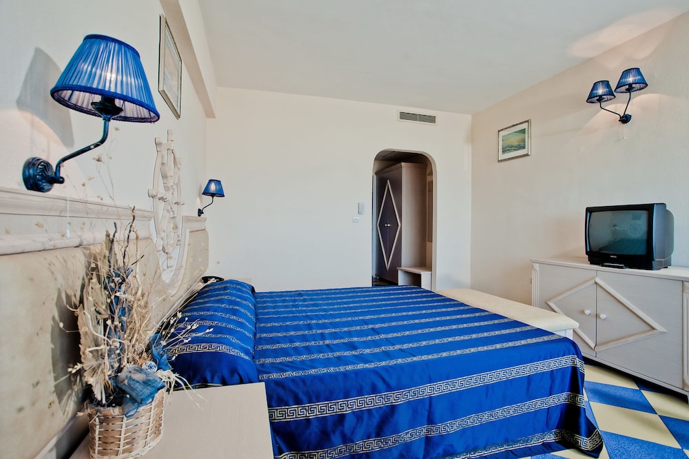 Double Room, Chaika Park View thumbnail 5
