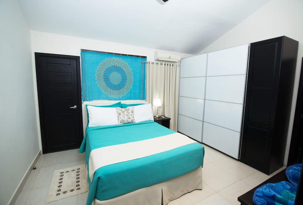 Elite Room, Bathtub, Ground Floor