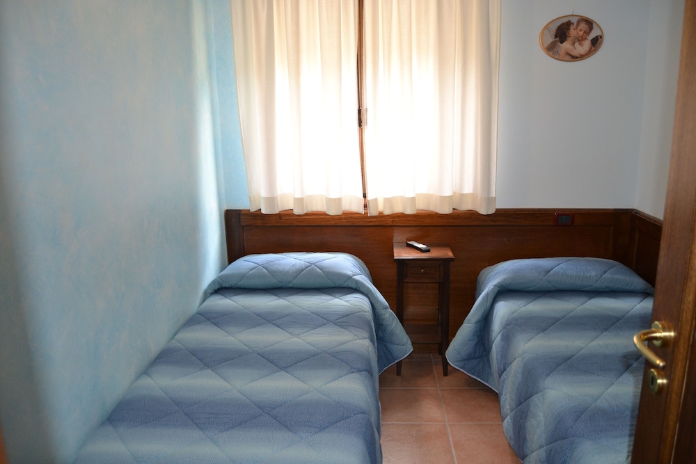 Quadruple Room photo 3