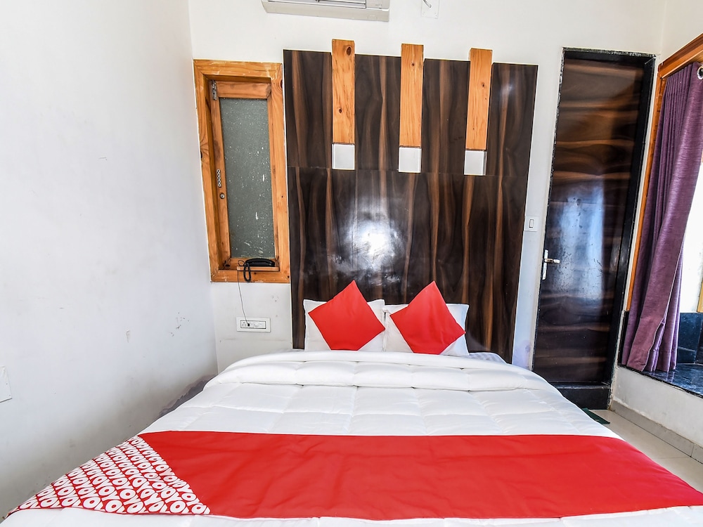 Double Or Twin Room photo 1