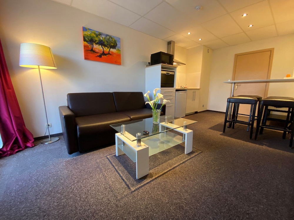 Business Apartment