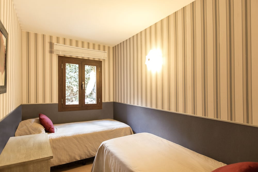 Superior Apartment, 2 Bedrooms, Annex Building photo 3