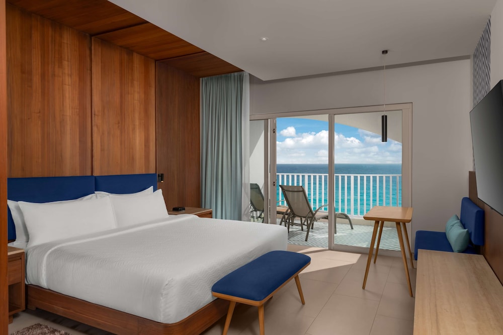 Enclave Beachfront Room - King Bed - Terrace - Photo 1