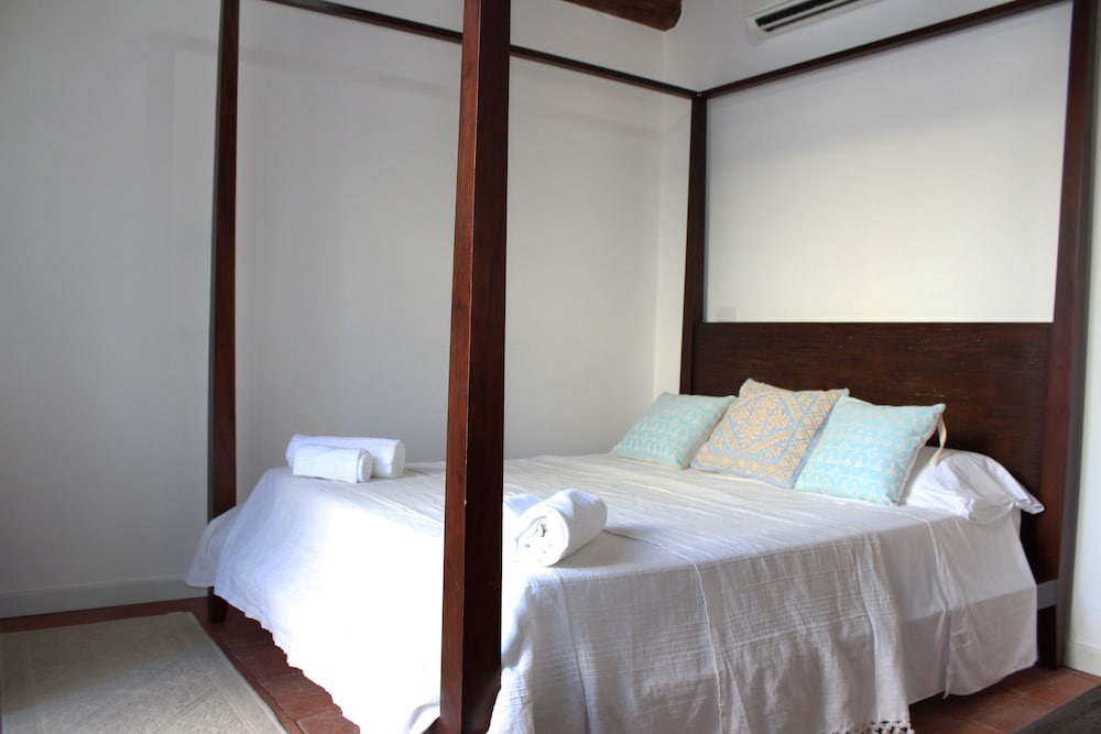 Deluxe Double Room, Patio, Garden View (Sardinia)