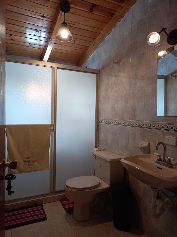 Triple Room, Shared Bathroom, City View photo 2