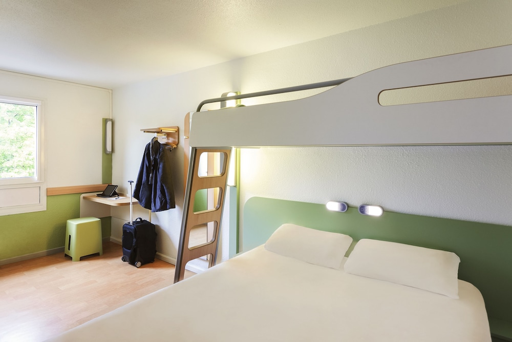 Triple Room, Multiple Beds photo 2