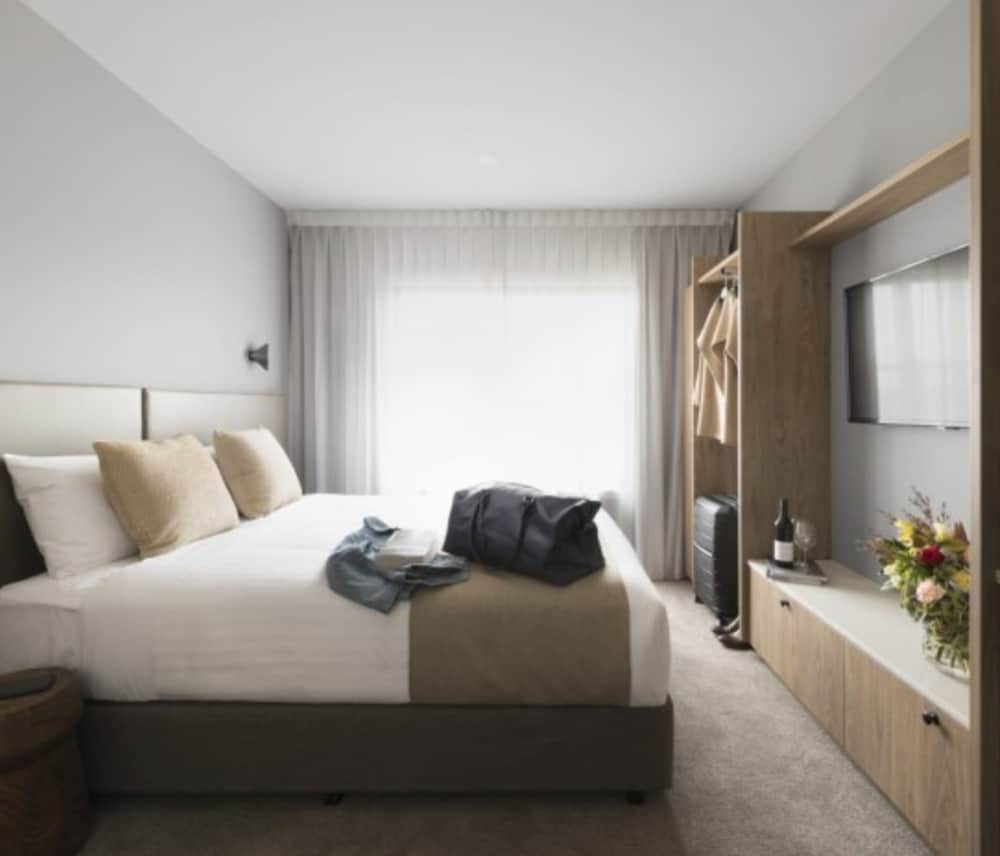 Queen Room (Floriade Package)