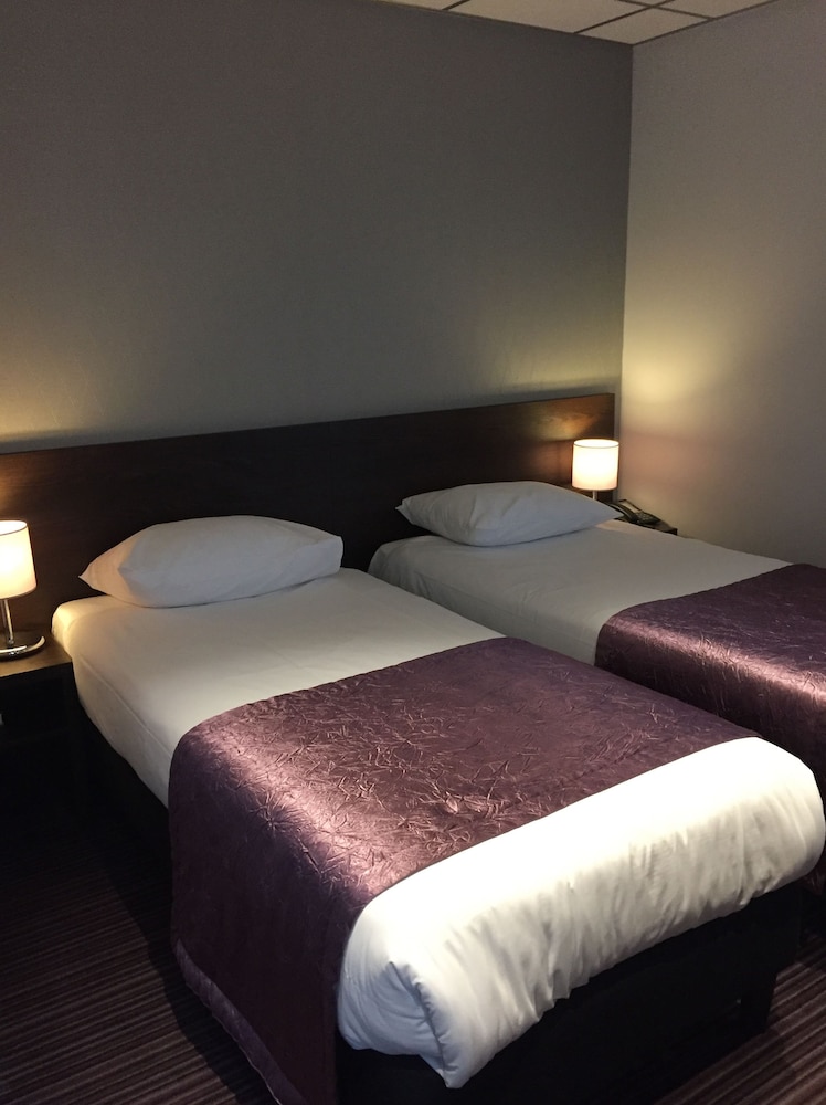 Twin Room (small) photo 1