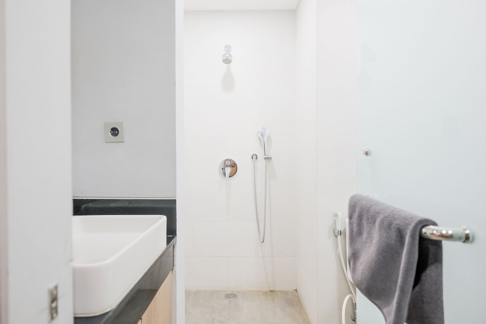 Standard Suite - Photo 14