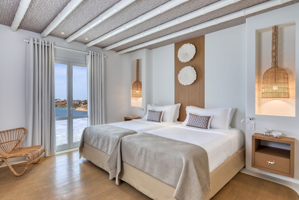 Villa, 3 Bedrooms, Sea View (Balcony) photo 2