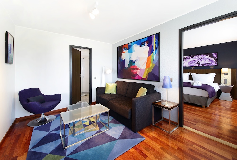 Royal Suite - Photo 8