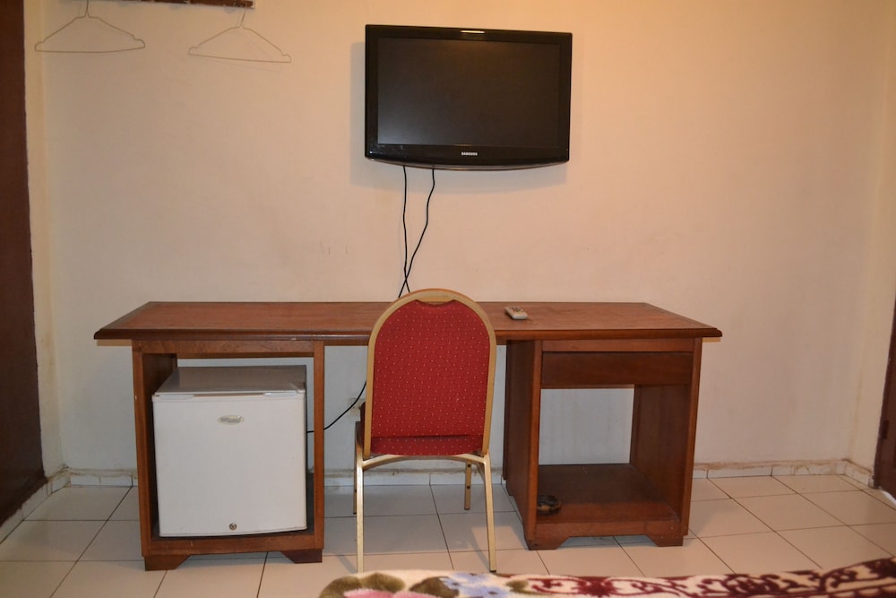 Standard Double Room photo 3