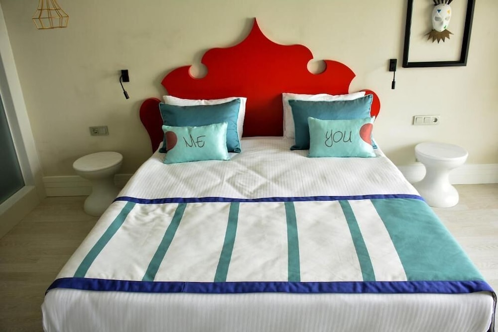 Comfort Room, Non Smoking, Partial Sea View