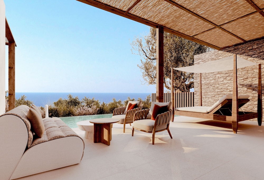 Two bedroom Suite With Private Pool & Sea View