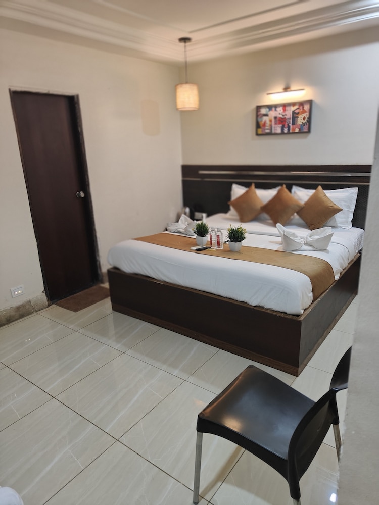 Double Bed Ac Room