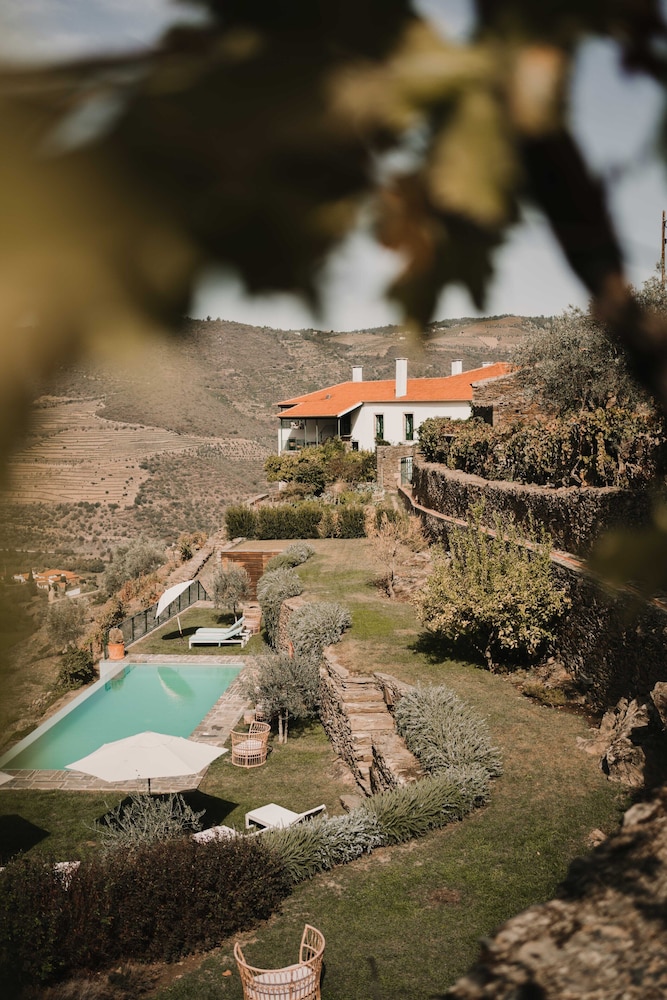 Premium Cottage, 4 Bedrooms, Private Pool, Mountainside photo 3