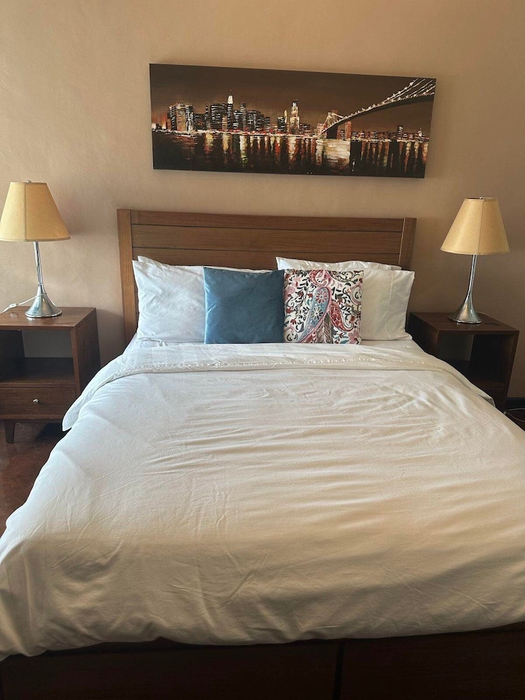 Condo, 1 Bedroom