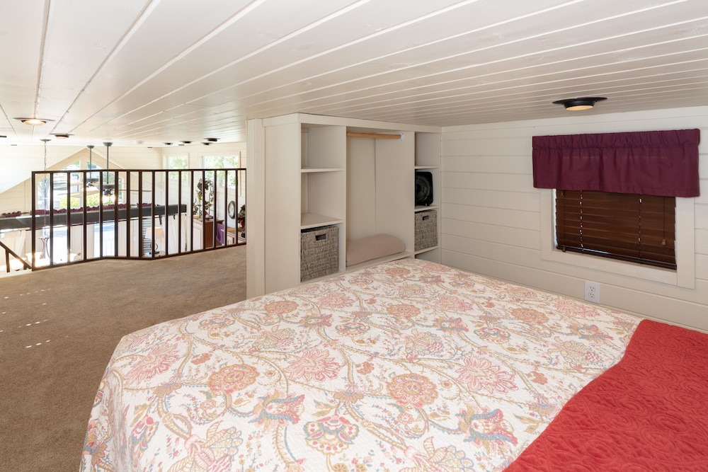 Deluxe Cottage, 1 Bedroom photo 3