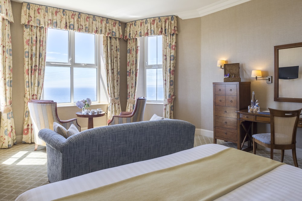 Premier Double Room, 1 Queen Bed, Sea View photo 2