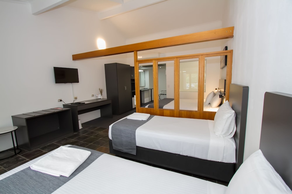 King Spa Suite photo 1