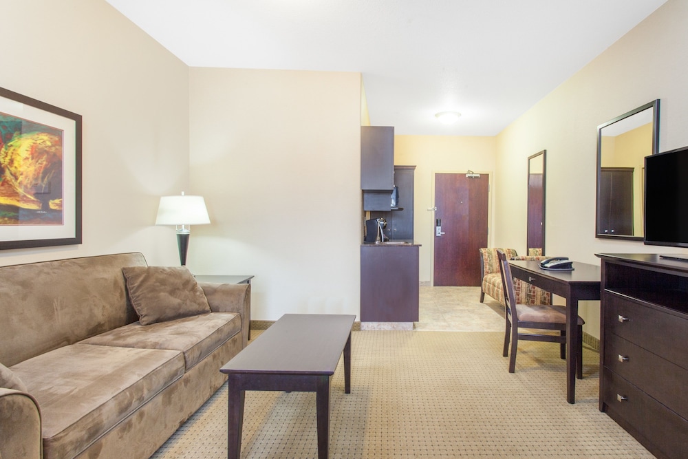 Suite, 1 King Bed with Sofa bed, Non Smoking - Photo 4