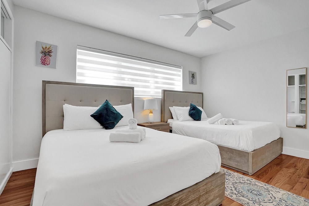 Comfort Apartment, 3 Bedrooms, Pool Access