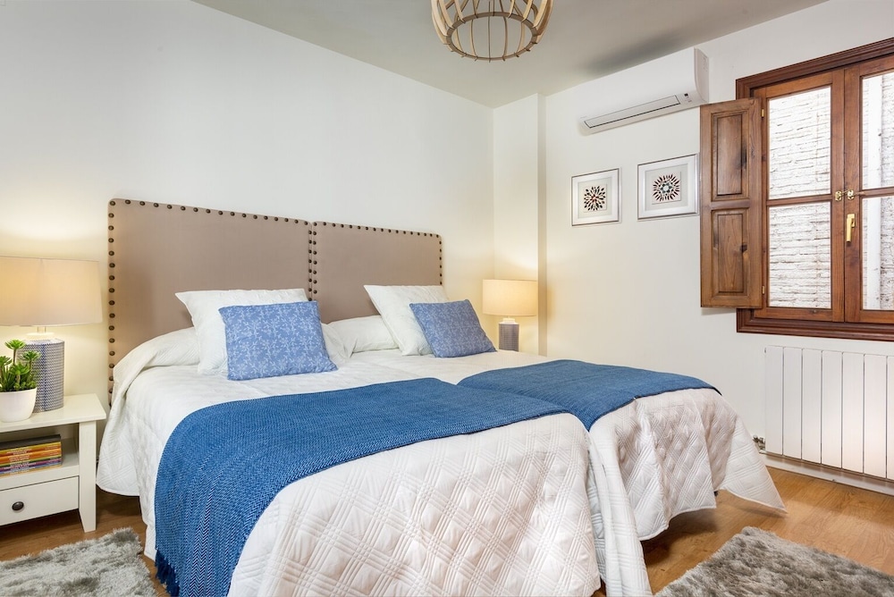 Apartment (3 Bedrooms)