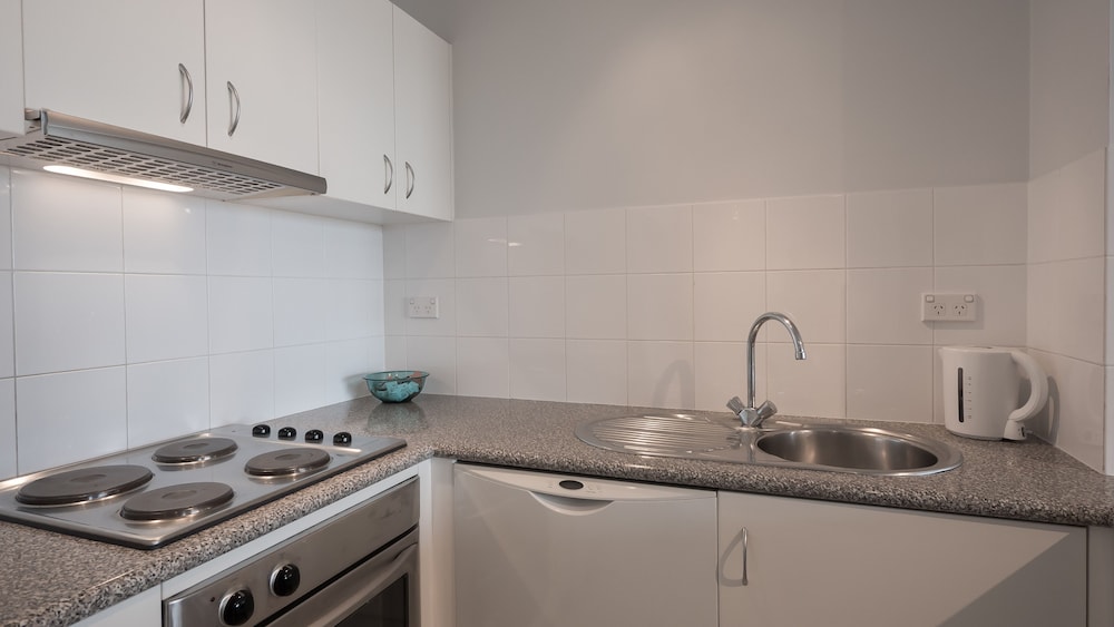 Standard Apartment, 1 Bedroom, Kitchen photo 3