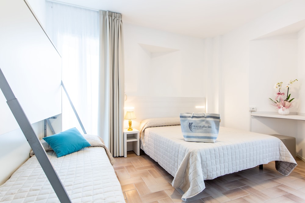 Superior Room, Multiple Beds, Partial Sea View, Corner photo 2