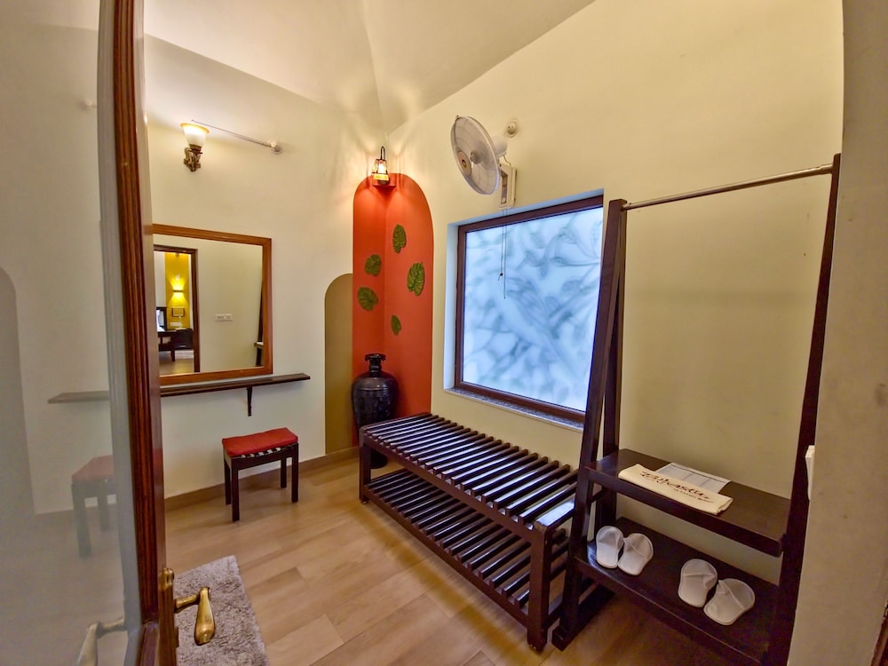 Luxury cottage with Private sit-out - Photo 19