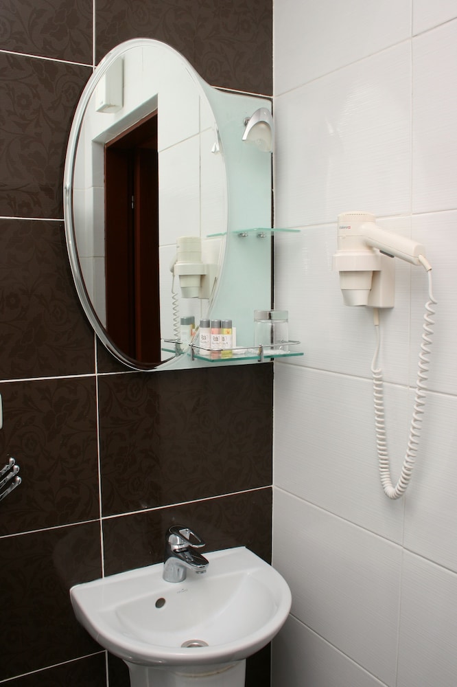 Premier Twin Room photo 3