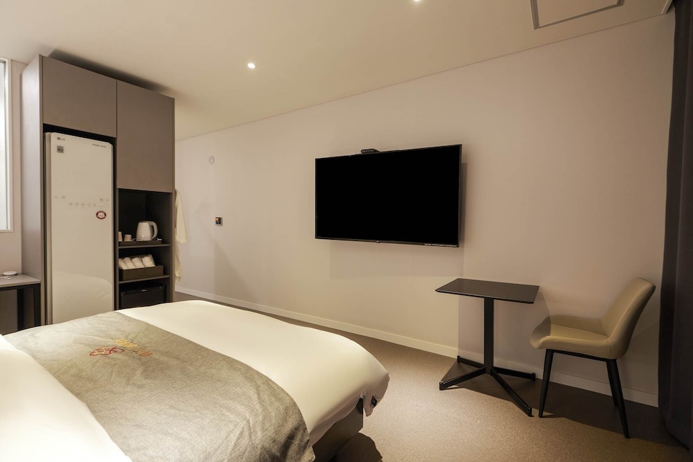 Standard Room photo 1