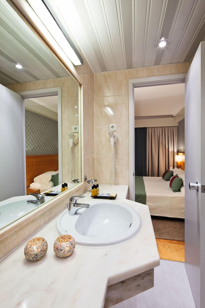 Standard Single Room, Sea View - Photo 3