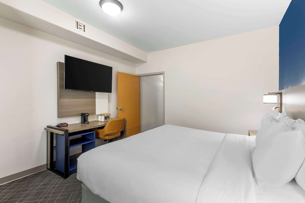 Efficiency, Suite, Non Smoking - Photo 1