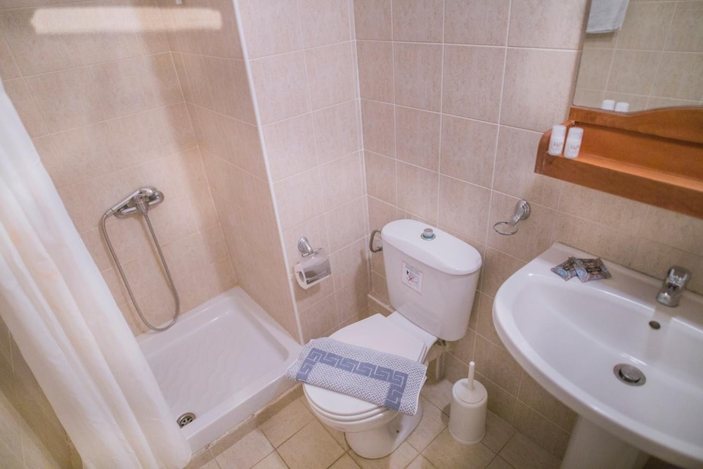 Double or Twin Room, Sea View photo 2