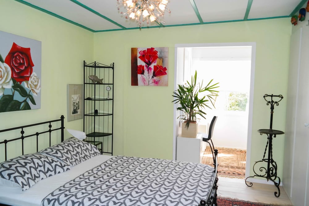 Chalet, 2 Bedrooms, Patio, Garden View