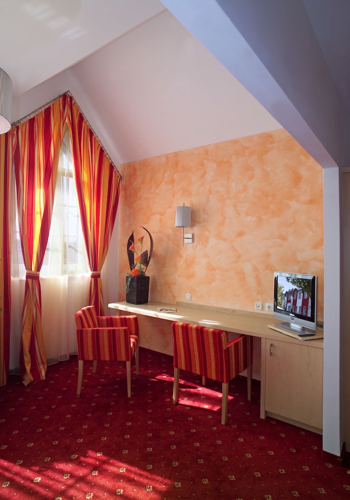 Single Room photo 2