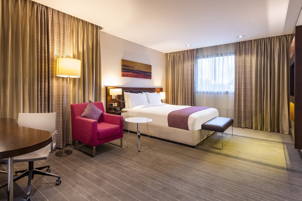 Standard Room, 1 King Bed (High Floor)