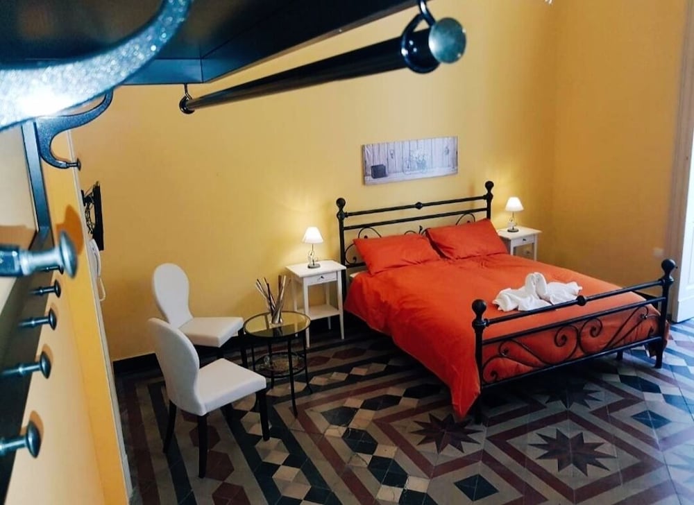 Camera Quadrupla Luxury
