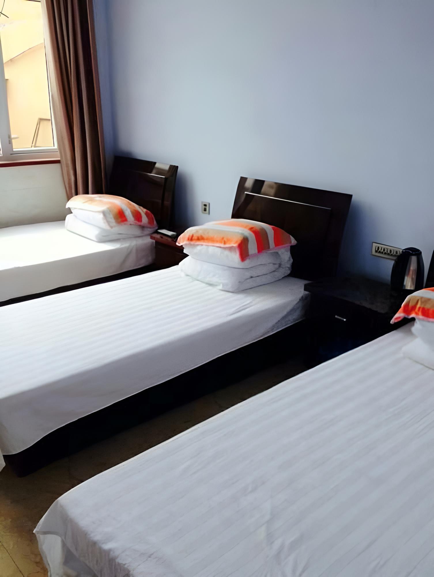 Twin Room photo 2
