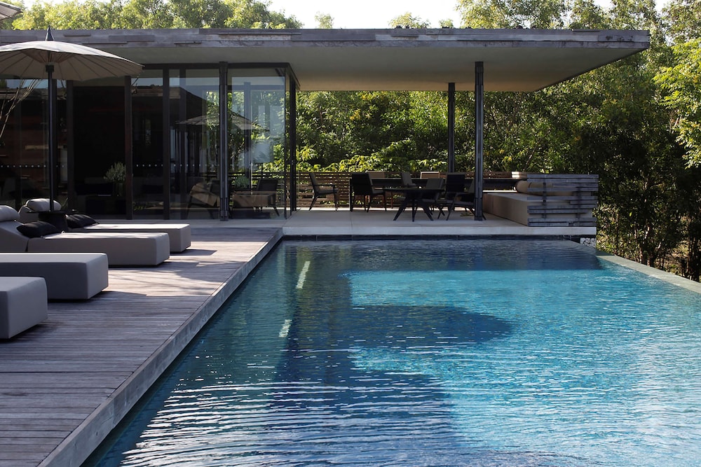 Room, 3 Bedrooms (Hillside Villa) - Photo 3