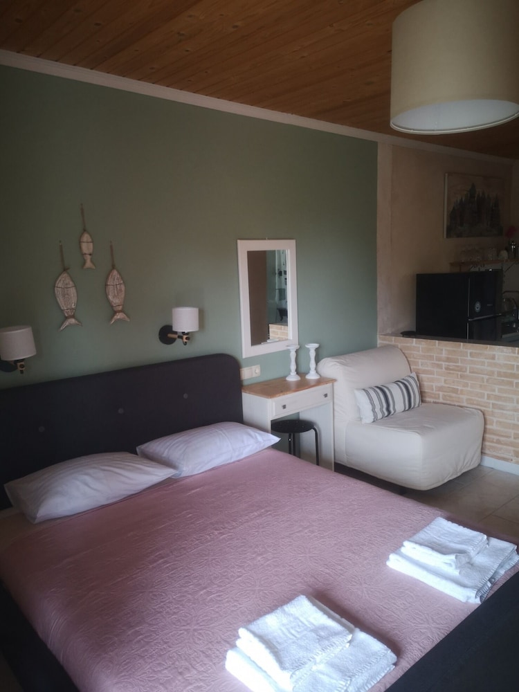 Traditional Studio, Non Smoking, Sea View photo 1