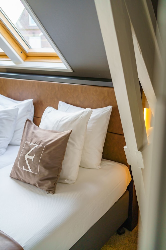 Standard Twin Room photo 2
