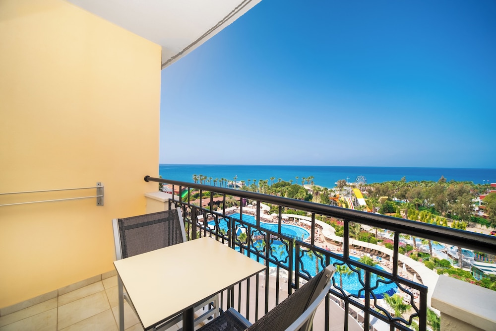 Family Twin Room, 2 Bedrooms, Sea View