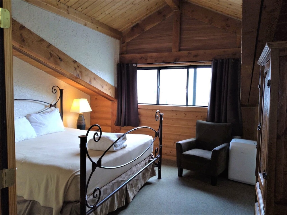 King Suite photo 2