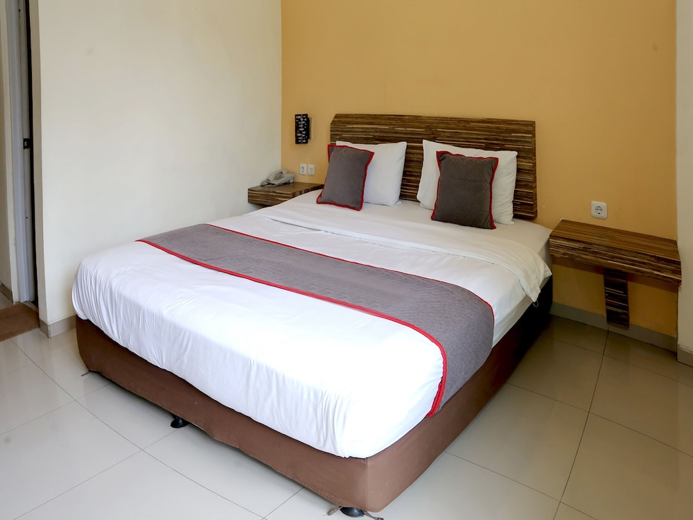 Deluxe Double Room - Photo 14