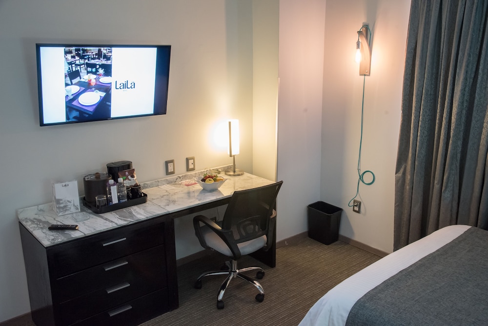 Superior Room, 1 King Bed - Photo 5