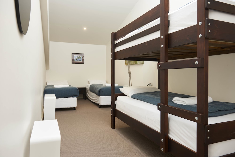 ABOM Apartment AA5 (16 Athletes Walk  Mt Buller) photo 2